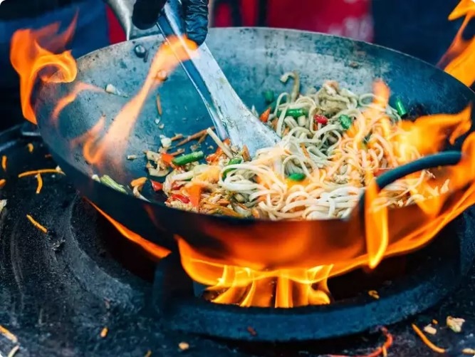 Thận trọng khi bổ sung các loại thực phẩm này trong mùa mưa gió để tránh ngộ độc- Ảnh 2. Thận trọng khi bổ sung các loại thực phẩm này trong mùa mưa gió để tránh ngộ độc- Ảnh 2.