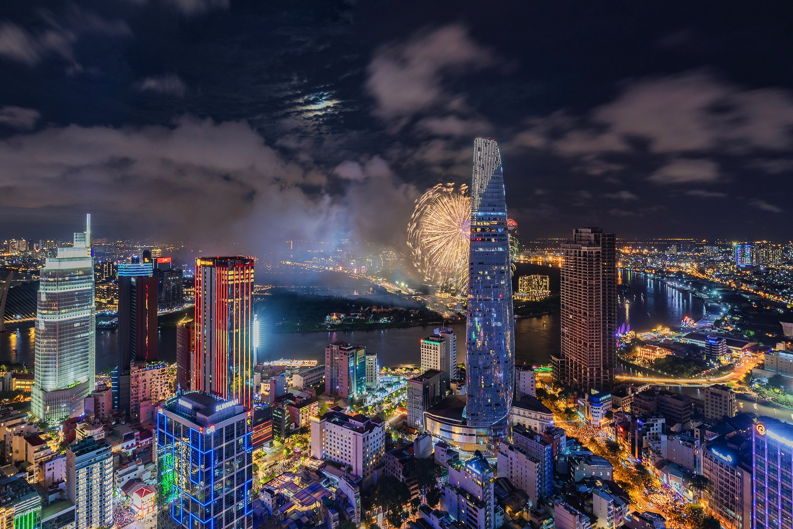 Thủ tướng Phạm Minh Chính: Triển khai Nghị quyết 98, chỉ bàn làm, không bàn lùi - Ảnh 2.
