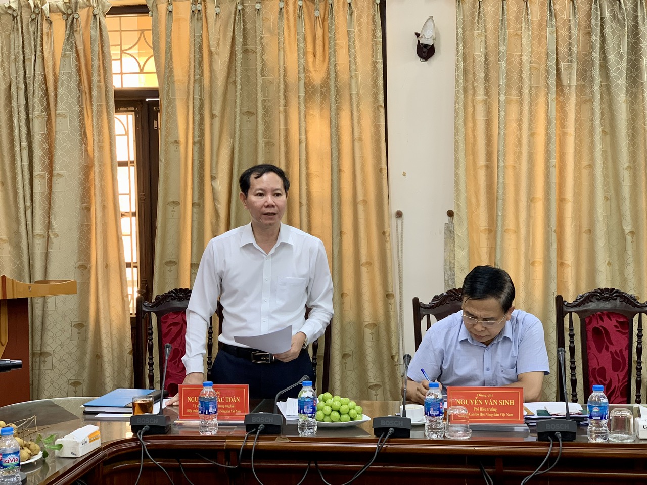 Phó Chủ tịch Thường trực Trung ương Hội Nông dân Việt Nam Phan Như Nguyện làm việc với Trường Cán bộ Hội NDVN - Ảnh 2.