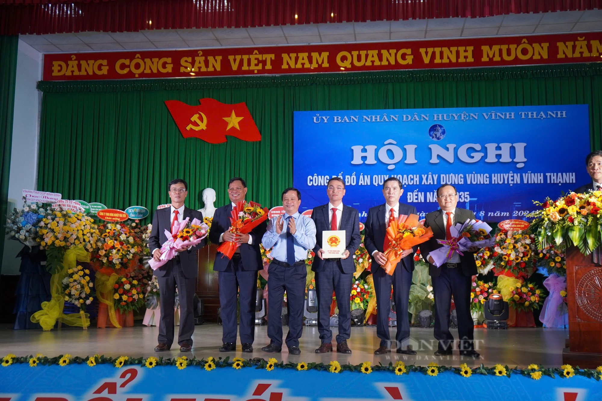 Chủ tịch UBND huyện Vĩnh Thạnh: "Quy hoạch vùng, được đầu tư rất nhiều tâm huyết, trí tuệ tập thể"- Ảnh 2. Chủ tịch UBND huyện Vĩnh Thạnh: "Quy hoạch vùng, được đầu tư rất nhiều tâm huyết, trí tuệ tập thể"- Ảnh 2.