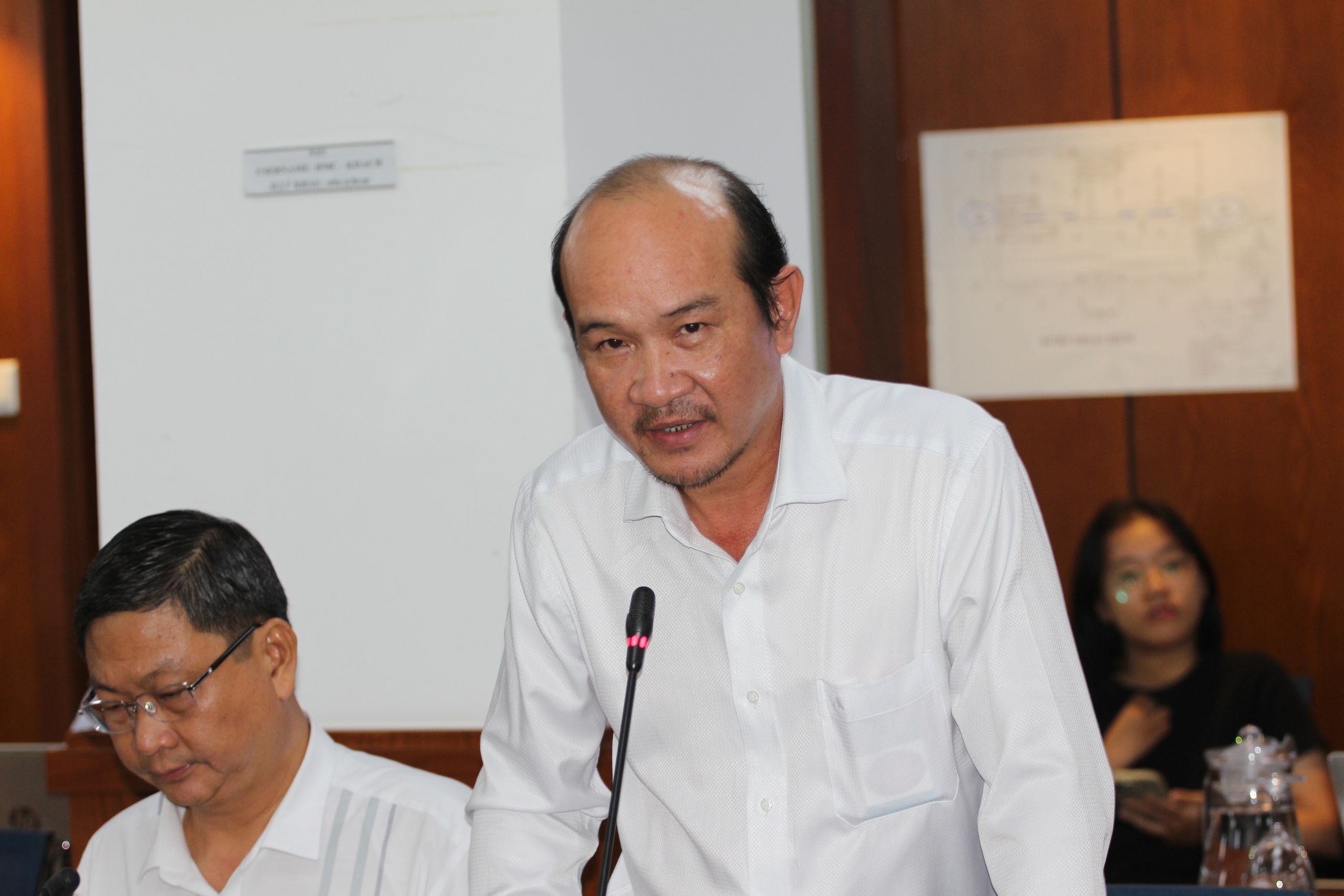 Sở Tại nguyên và Môi trường nói về bảng giá đất điều chỉnh tại TP.HCM - Ảnh 1.
