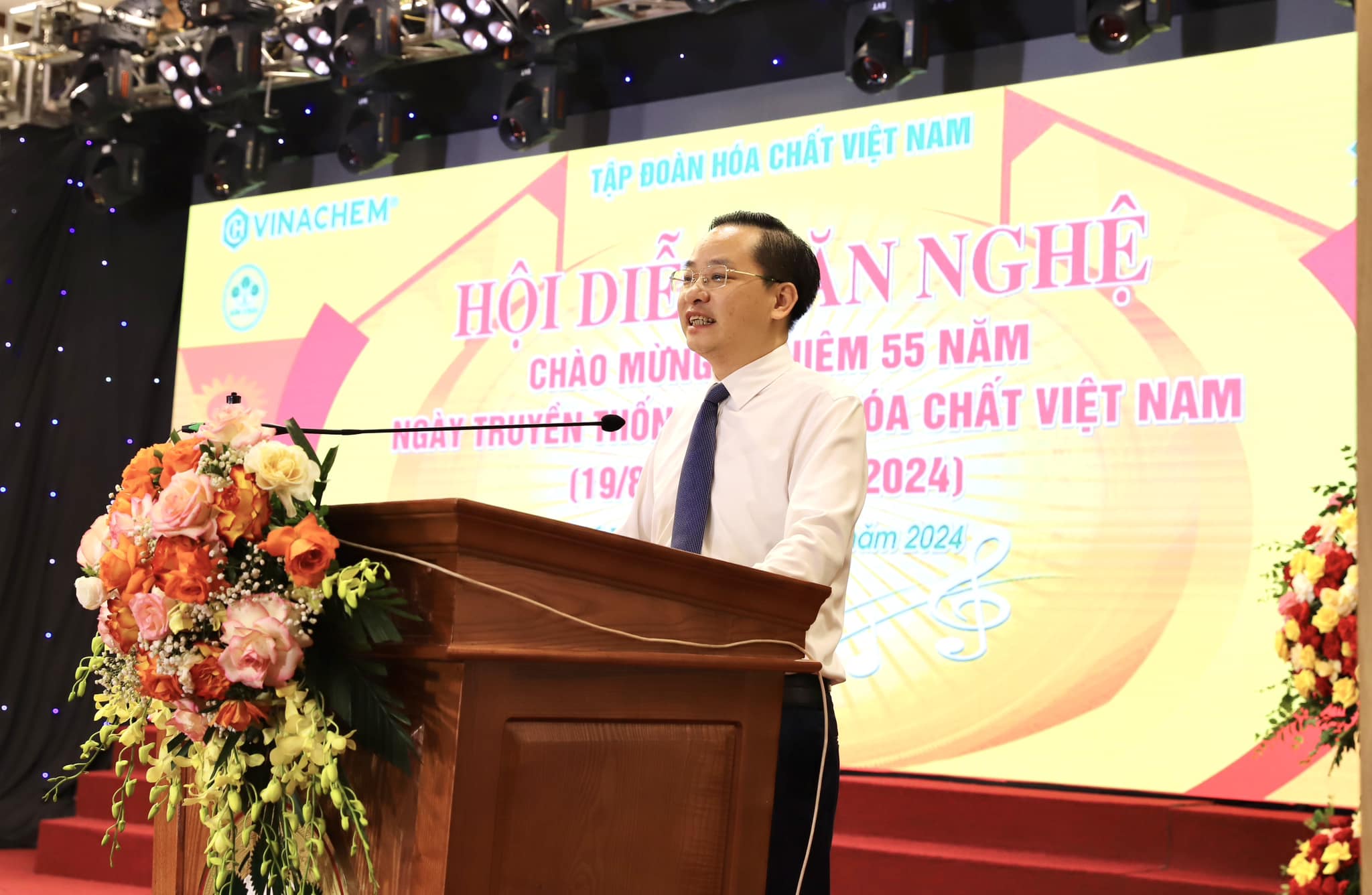 "Show diễn" đặc biệt của công nhân, người lao động ngành hóa chất ở Supe Lâm Thao - Ảnh 3.