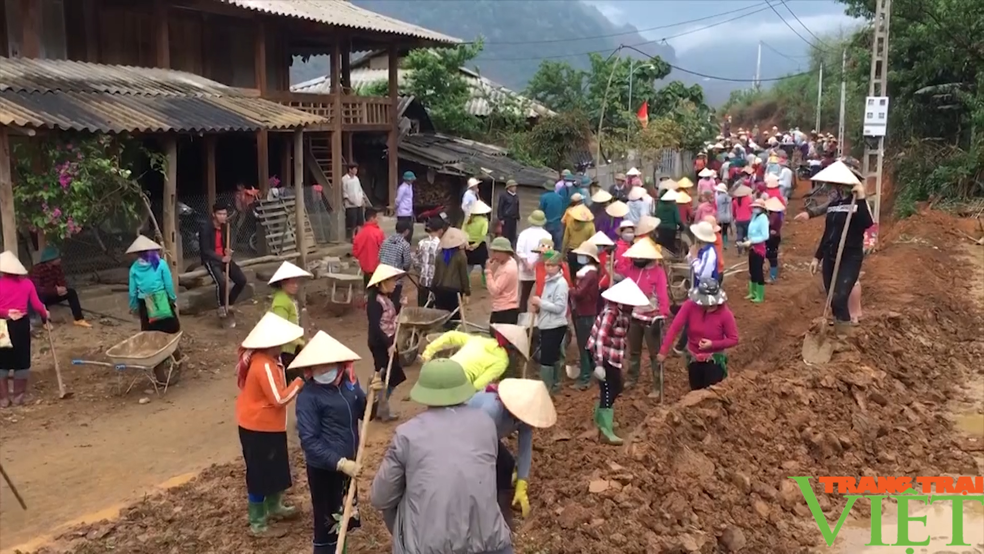 Sơn La thay đổi từng ngày nhờ xây dựng nông thôn mới - Ảnh 1.