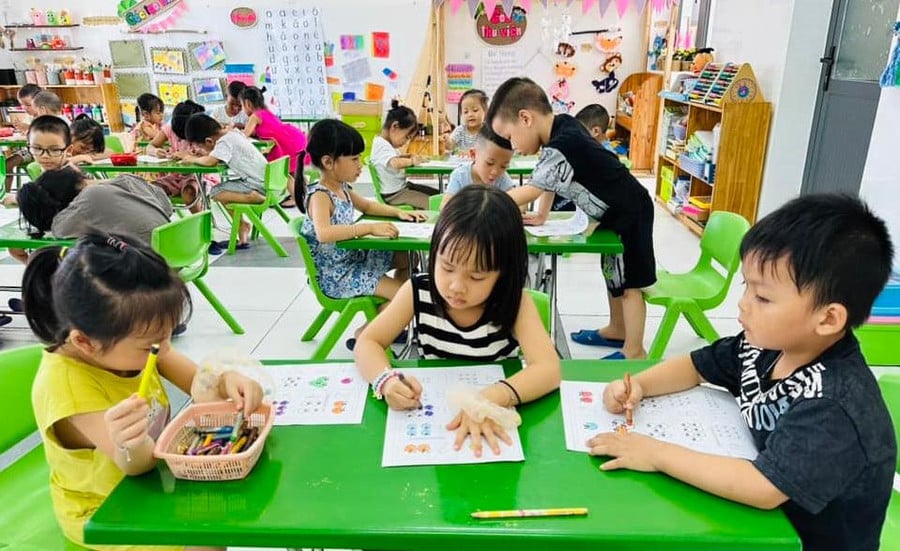 Miễn học phí cho trẻ 5 tuổi: Chân đế vững chắc cho công tác phổ cập- Ảnh 1.