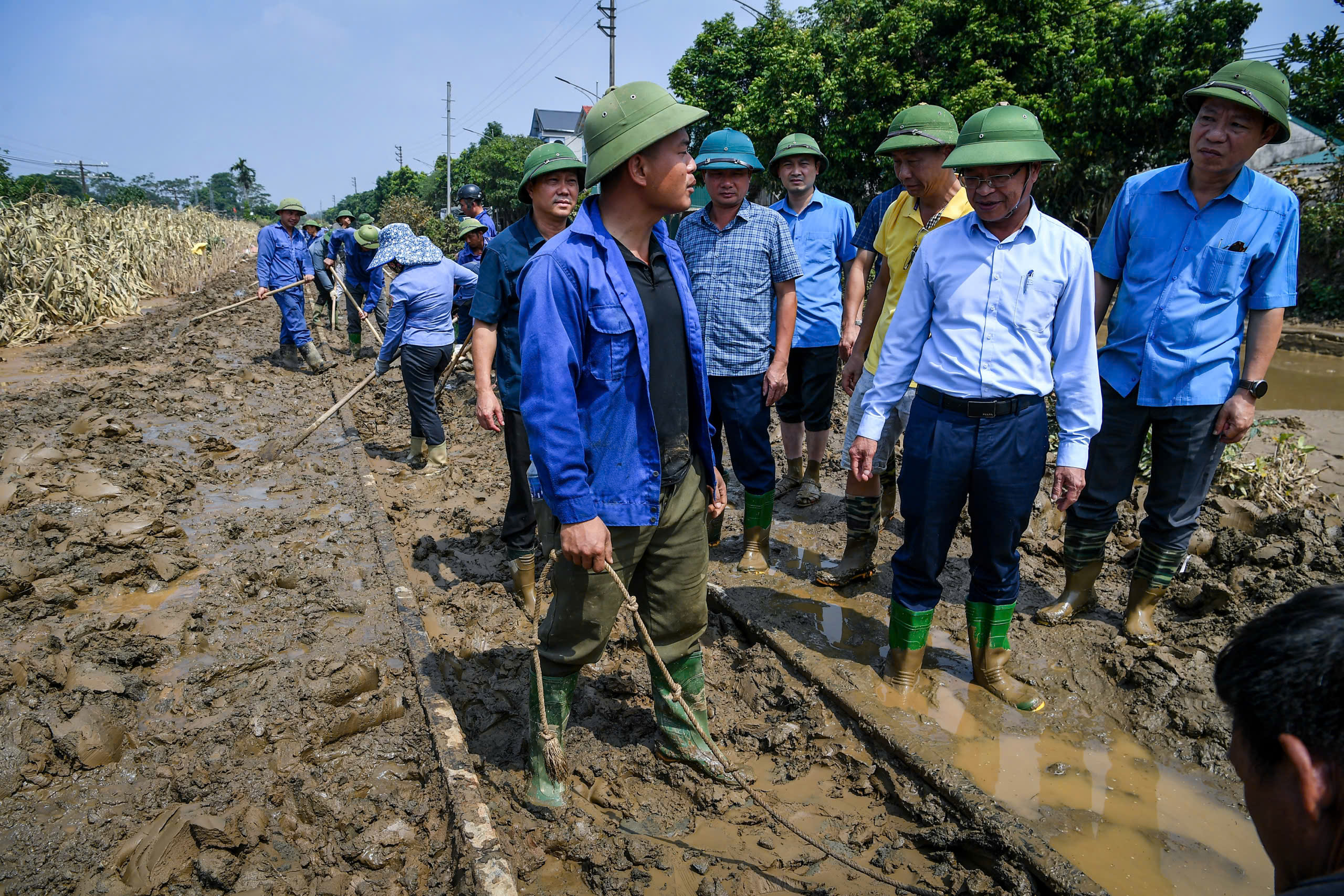 Đường sắt thiệt hại hàng trăm tỷ đồng, "đau đầu" tìm cách khắc phục- Ảnh 4.