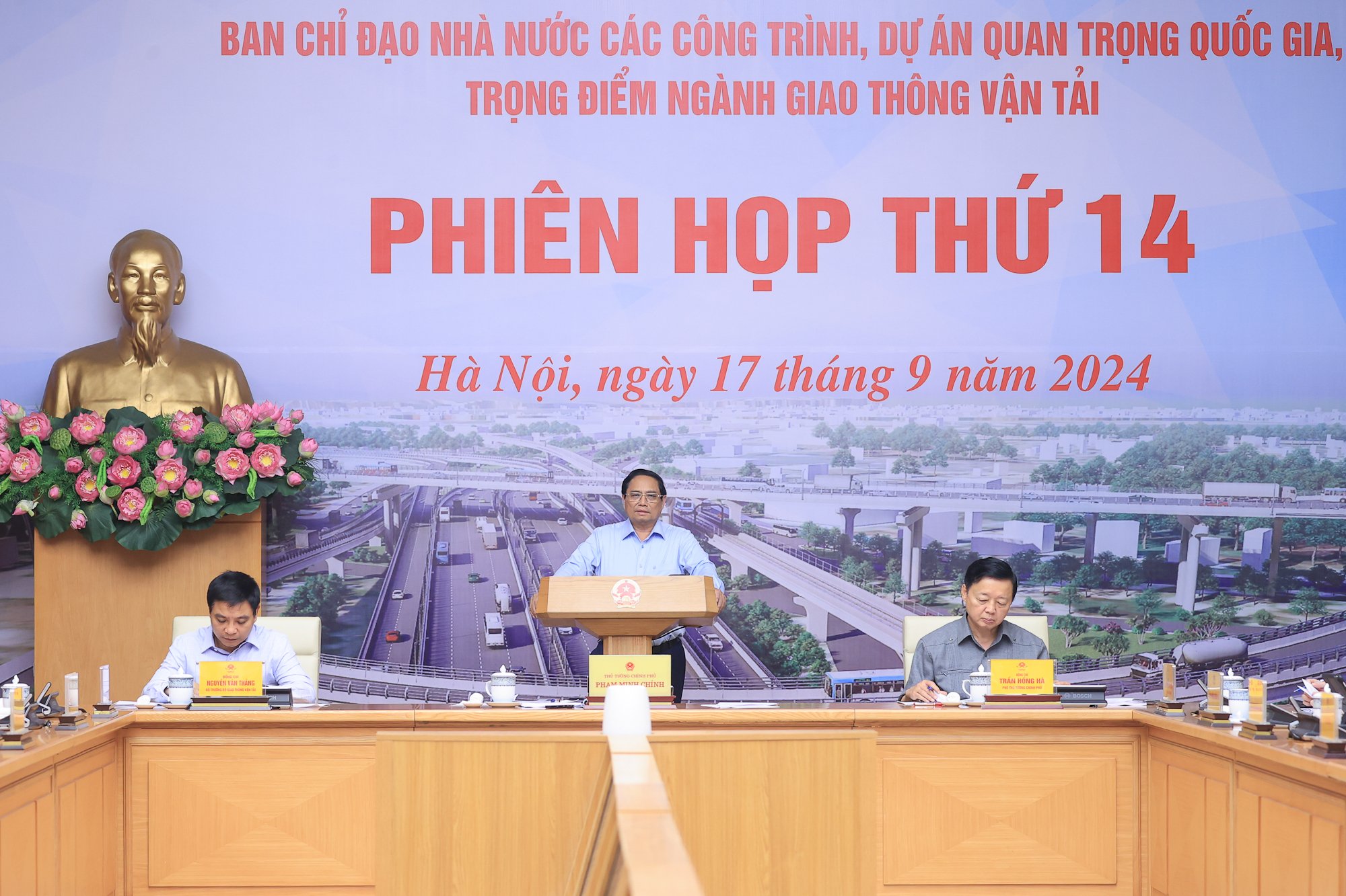 Thủ tướng: Hoàn thành 3.000 km đường cao tốc vì dân, vì đất nước, vì tự hào dân tộc - Ảnh 1.