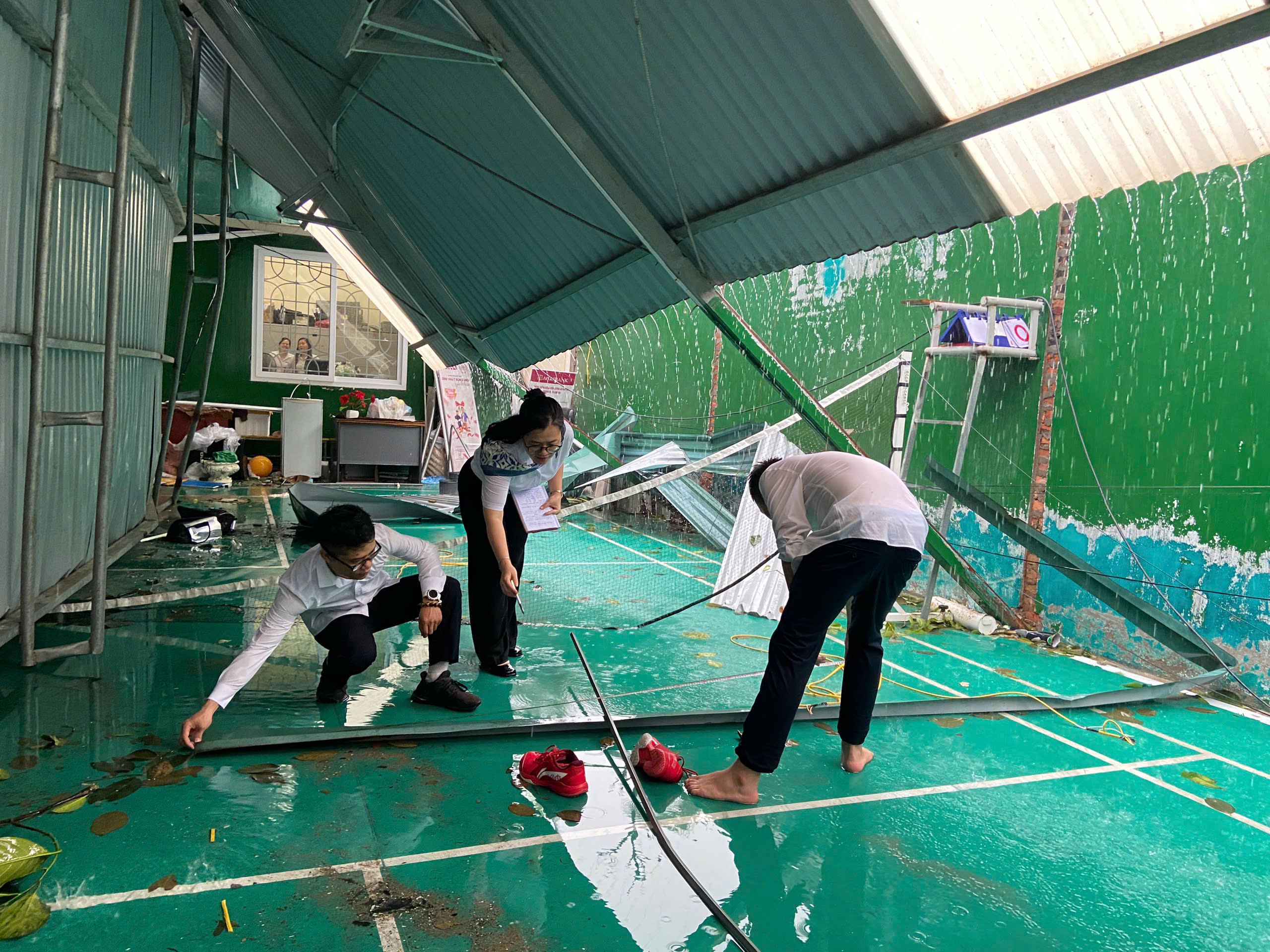 Bảo hiểm phát huy vai trò tấm lá chắn tài chính trước thiên tai- Ảnh 1. Bảo hiểm phát huy vai trò tấm lá chắn tài chính trước thiên tai- Ảnh 1.