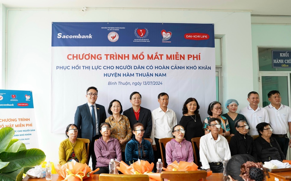 Sacombank và Dai-ichi Life Việt Nam tiếp tục hành trình thiện nguyện 2024 - Ảnh 3.