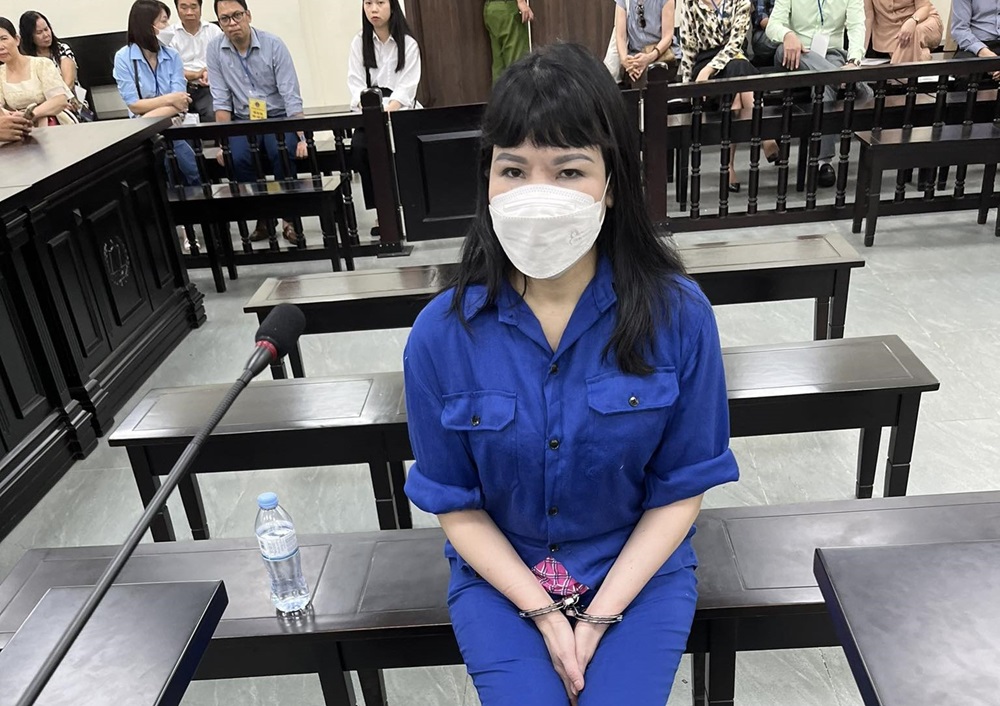 Đề nghị triệu tập đại diện Eximbank tới phiên xử cựu Phó giám đốc lừa đảo 2.700 tỷ đồng- Ảnh 1.