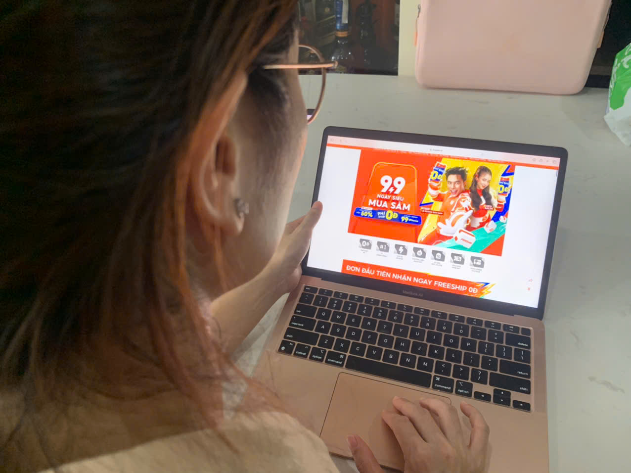 TP.HCM siết chặt thu thuế trên các sàn thương mại điện tử - Ảnh 1.