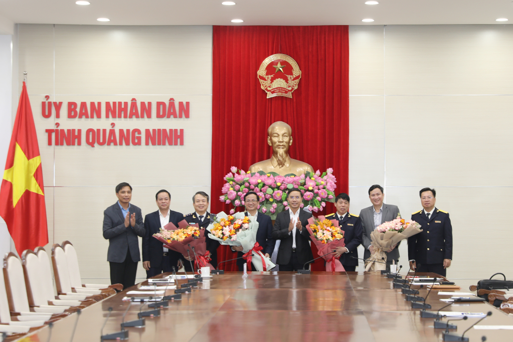 Thu ngân sách Quảng Ninh năm 2024 vượt dự toán Trung ương giao - Ảnh 1.