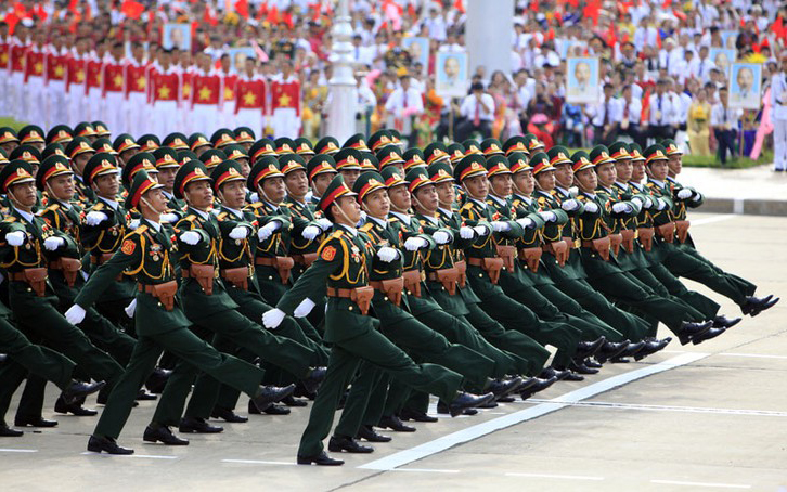 Bộ Quốc phòng trả lời kiến nghị có đãi ngộ riêng đối với sĩ quan công tác tại vùng biên giới - Ảnh 1.