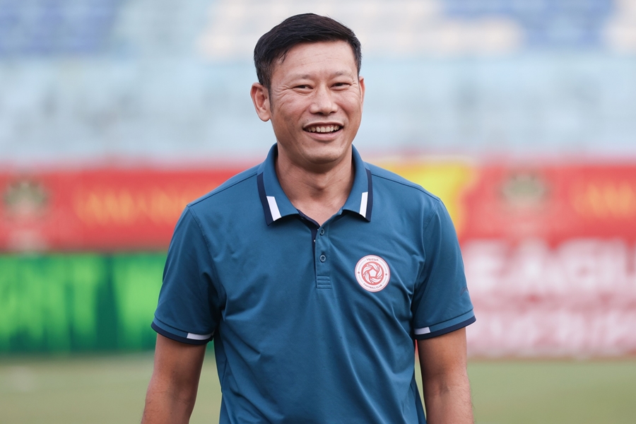 HLV Thạch Bảo Khanh: "Thái Lan là ĐT mạnh cần phải cẩn thận với họ" - Ảnh 1.