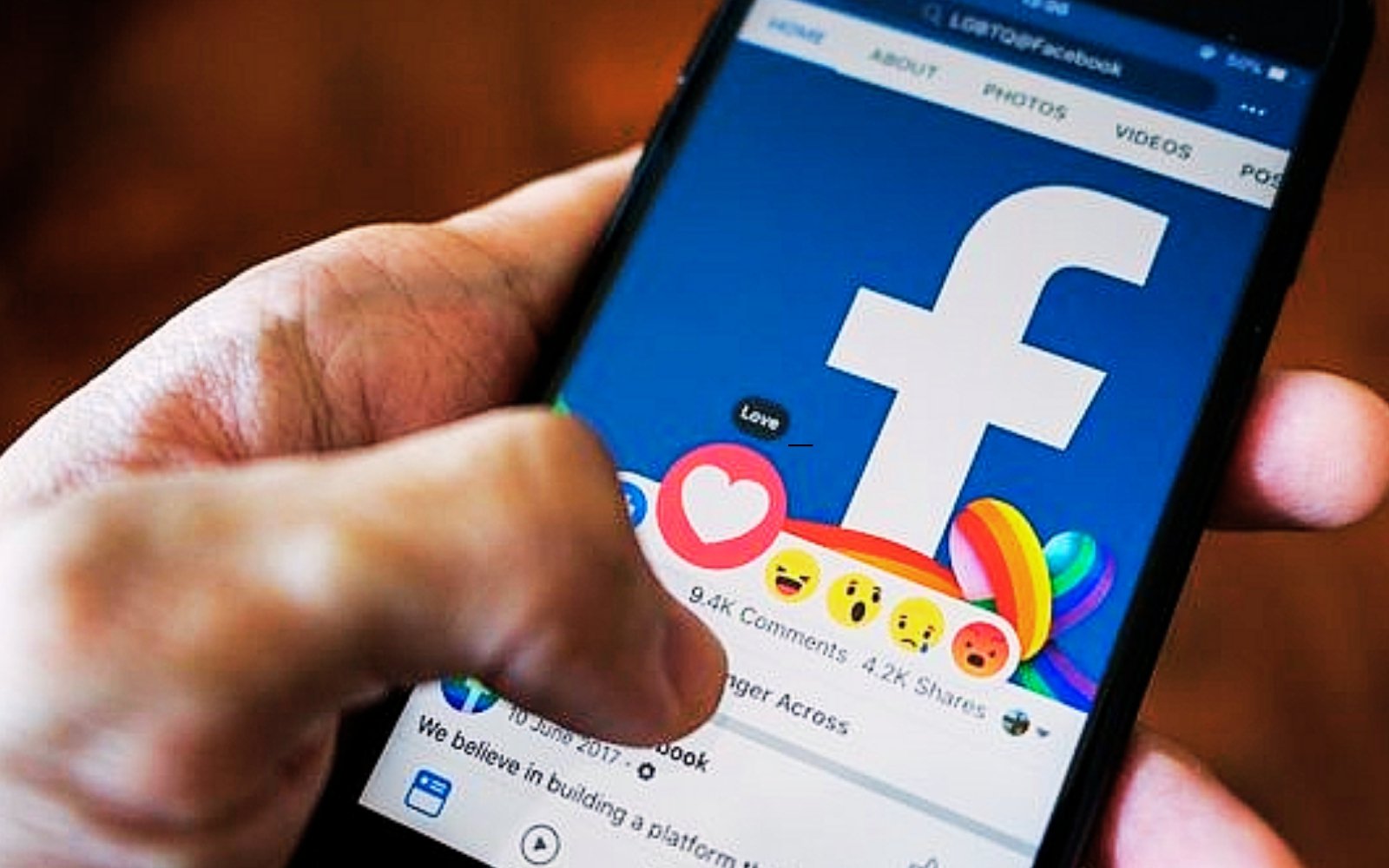 Giới trẻ Việt ''mê'' mạng xã hội Facebook, đáng chú ý vai trò của Zalo