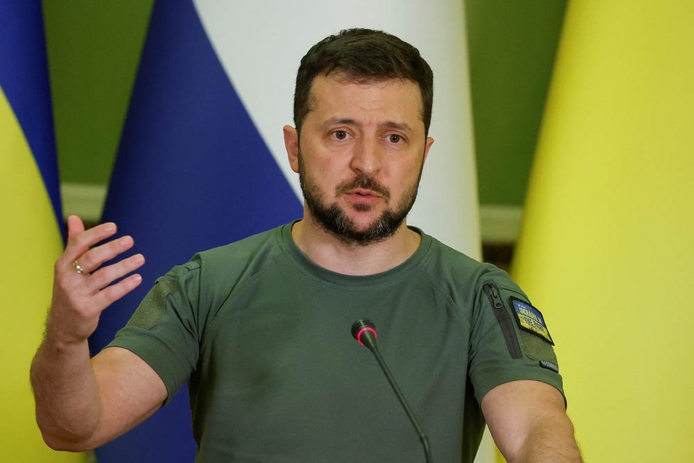TT Ukraine Zelensky ra sức thuyết phục lãnh đạo châu Âu đảm bảo an ninh nhưng ngày càng tuyệt vọng - Ảnh 1.
