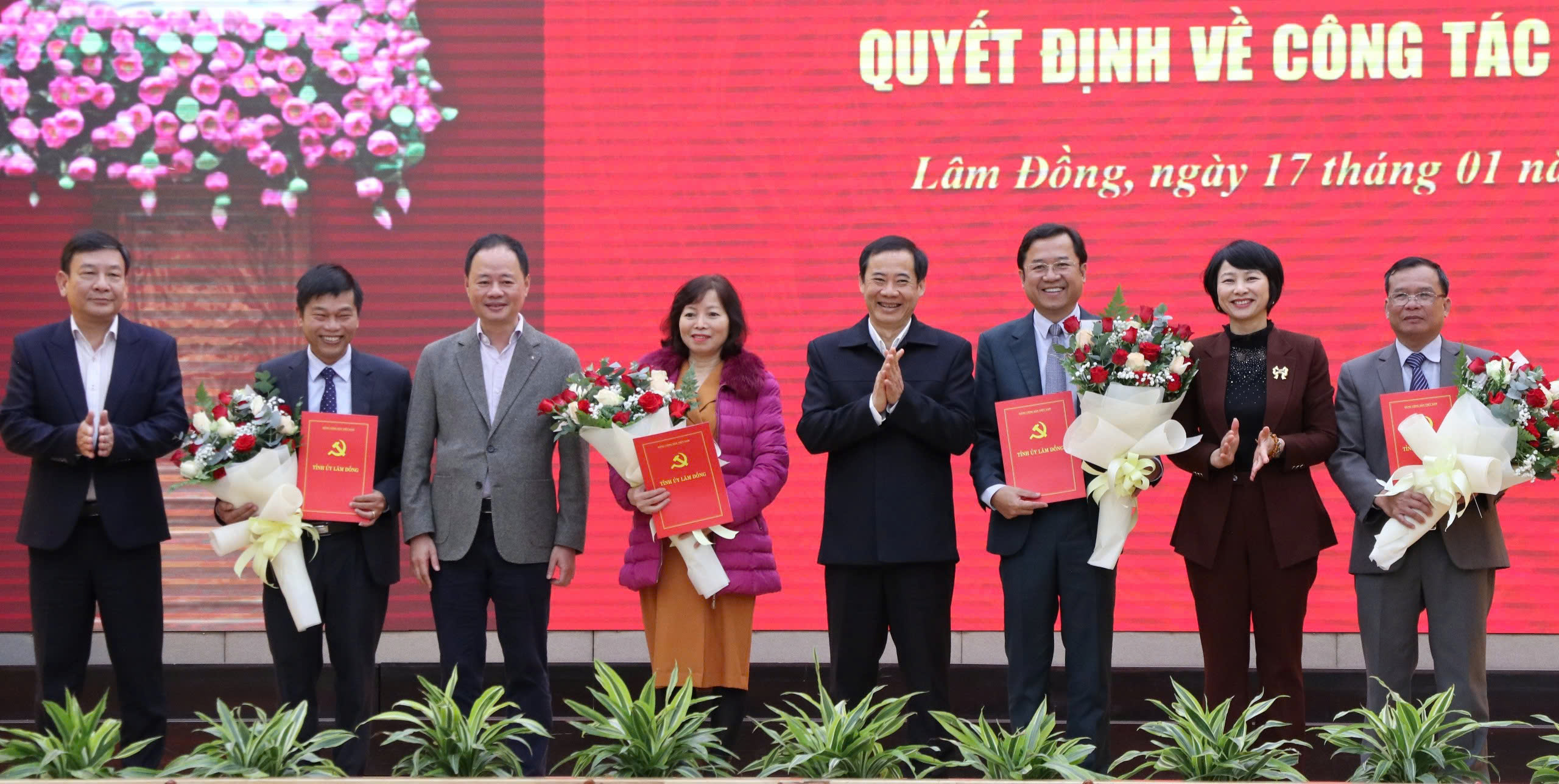 Hai đơn vị đầu tiên của tỉnh Lâm Đồng tiến hành hợp nhất- Ảnh 2.
