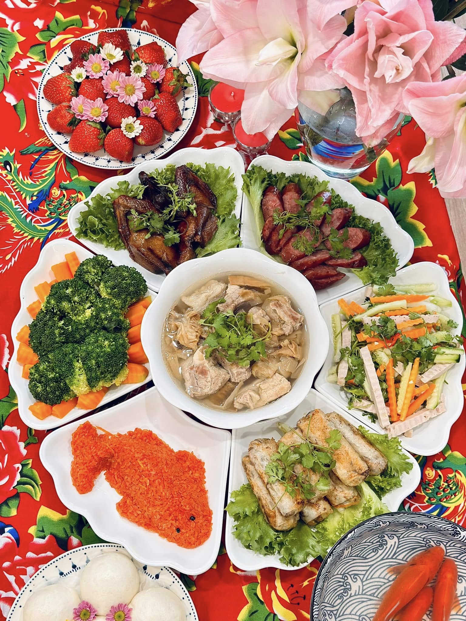 Các chị đẹp thi nhau khoe mâm cỗ cúng ông Công ông Táo, ai cũng trang trí đẹp như nhà hàng  - Ảnh 8.