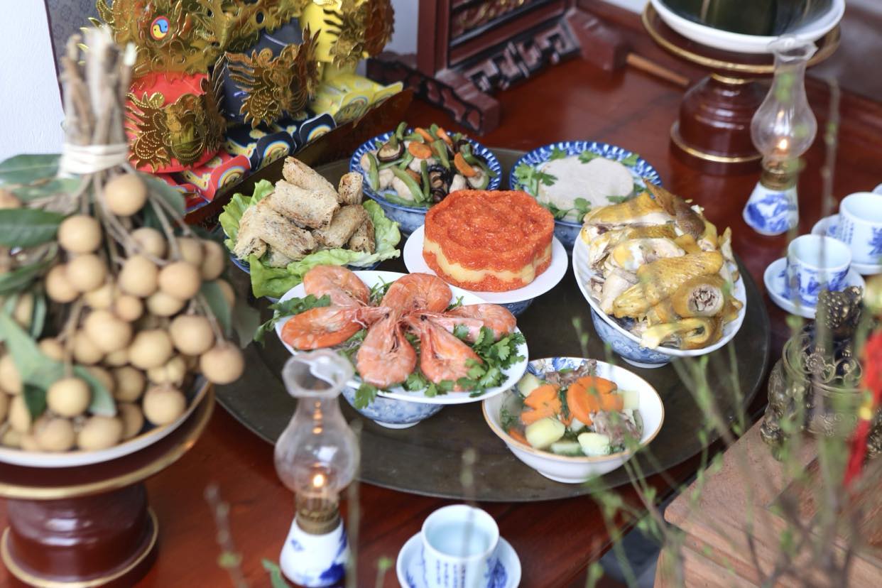 Các chị đẹp thi nhau khoe mâm cỗ cúng ông Công ông Táo, ai cũng trang trí đẹp như nhà hàng  - Ảnh 6.