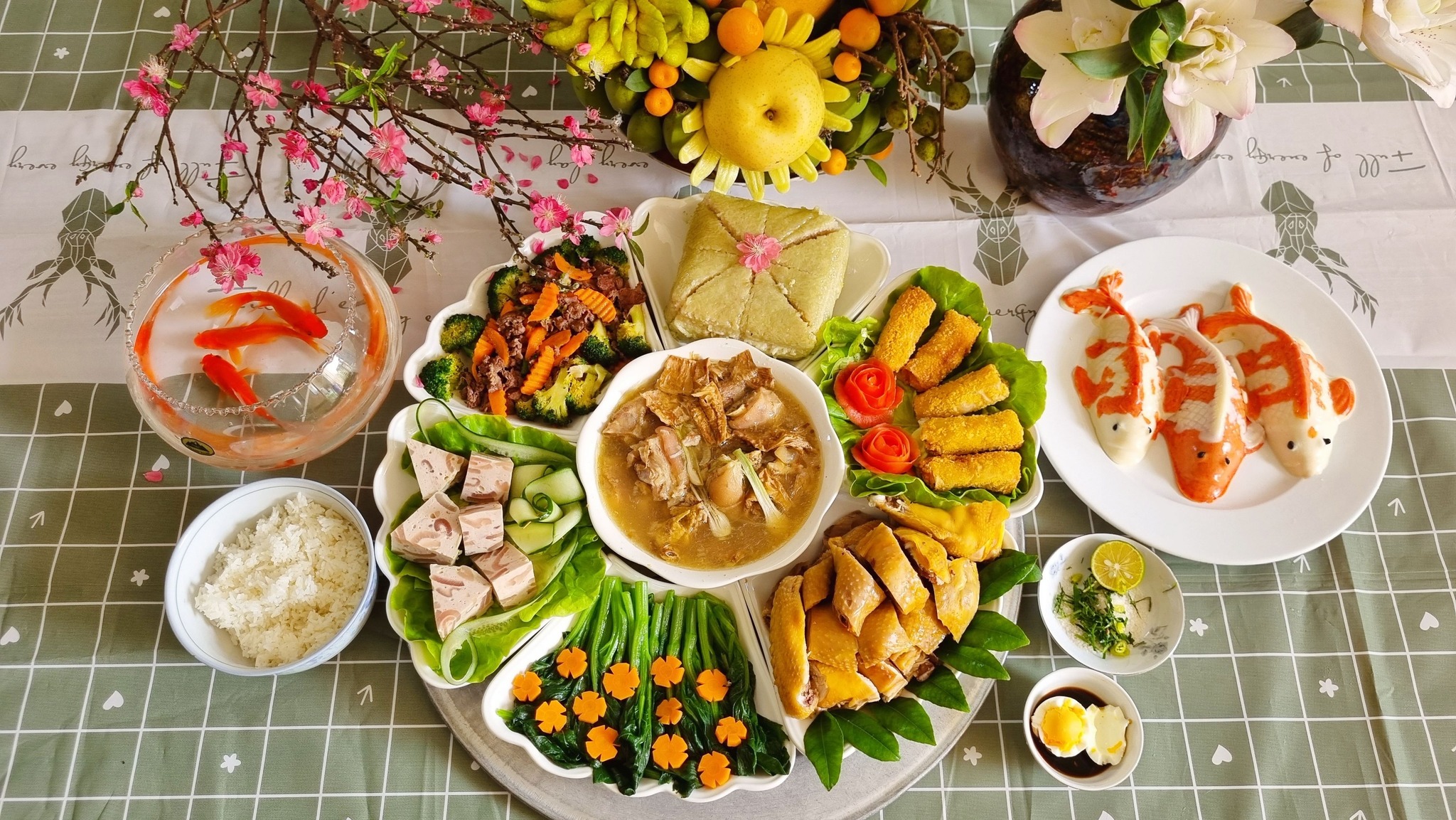 Các chị đẹp thi nhau khoe mâm cỗ cúng ông Công ông Táo, ai cũng trang trí đẹp như nhà hàng  - Ảnh 5.