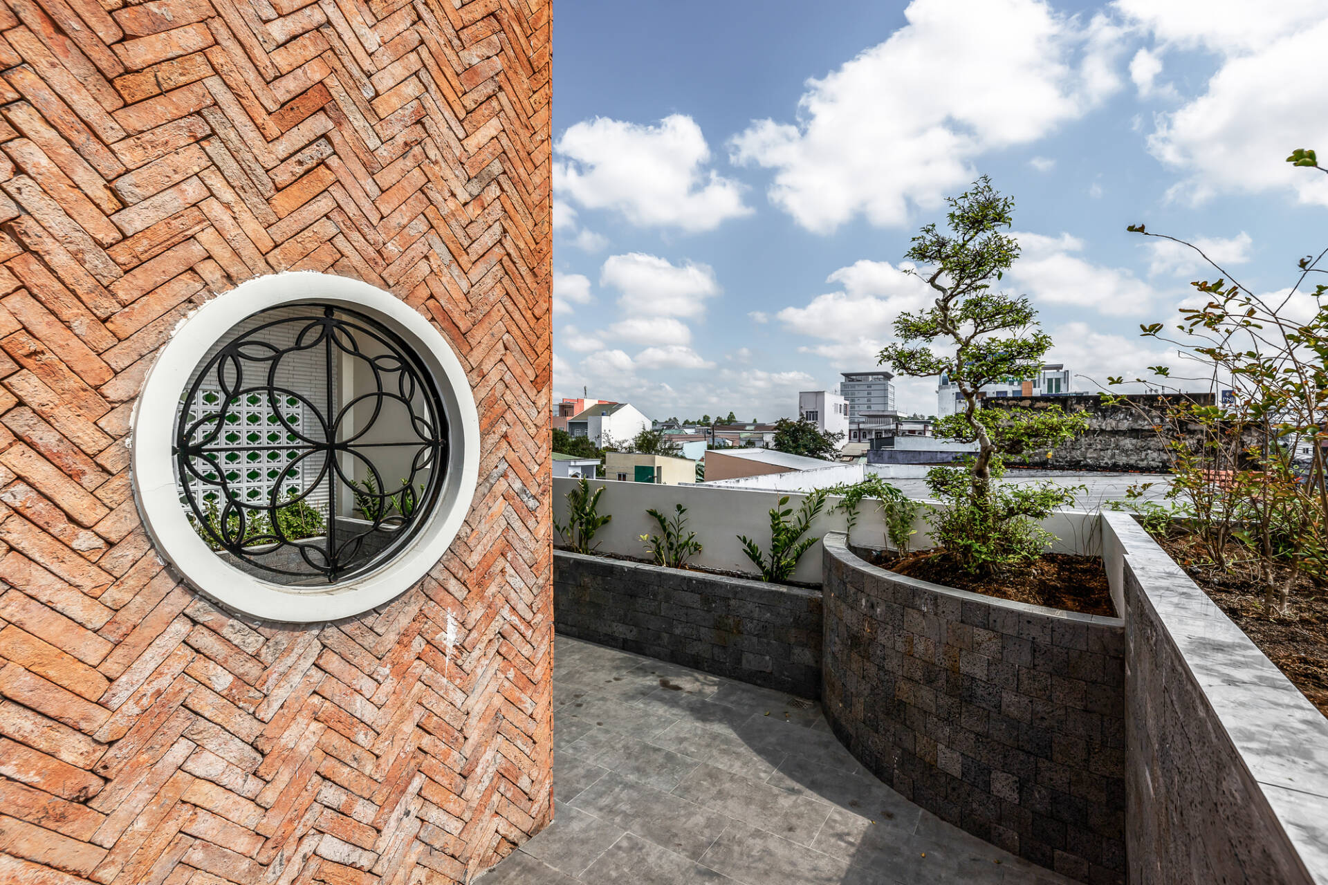 Nhà 598 m2 tại Sóc Trăng, ấn tượng với thiết kế hài hòa giữa nét hiện đại và truyền thống Á Đông - Ảnh 26.