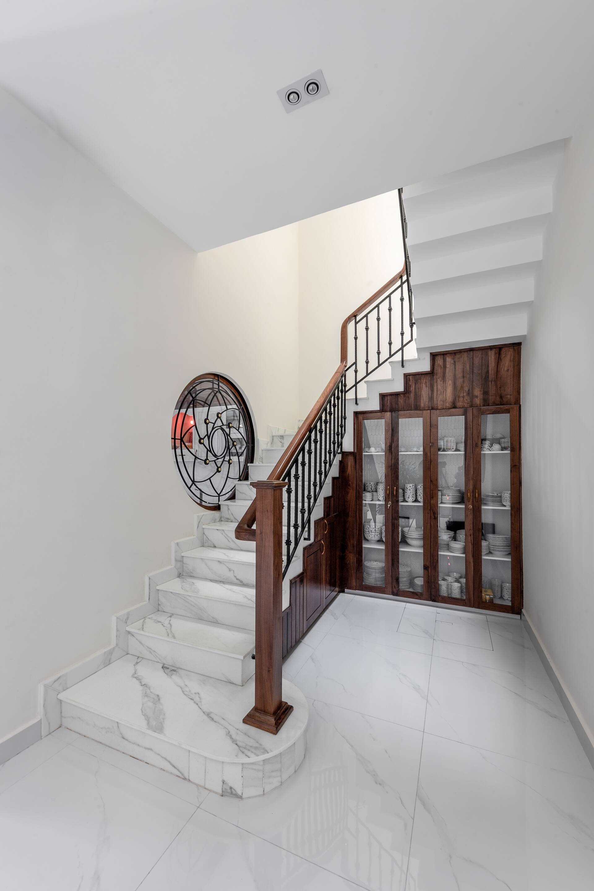 Nhà 598 m2 tại Sóc Trăng, ấn tượng với thiết kế hài hòa giữa nét hiện đại và truyền thống Á Đông - Ảnh 23.