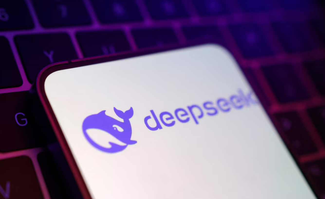 DeepSeek là gì mà khiến Nvidia mất giá gần 600 tỉ USD, những người giàu nhất thế giới mất cả trăm tỉ? - Ảnh 1.