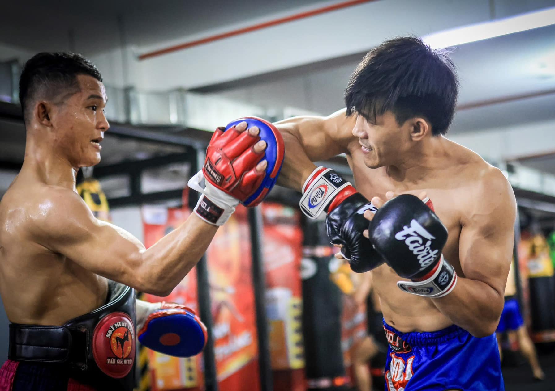 Nguyễn Trần Duy Nhất: "Con rắn vàng" của làng võ Việt - Ảnh 3.