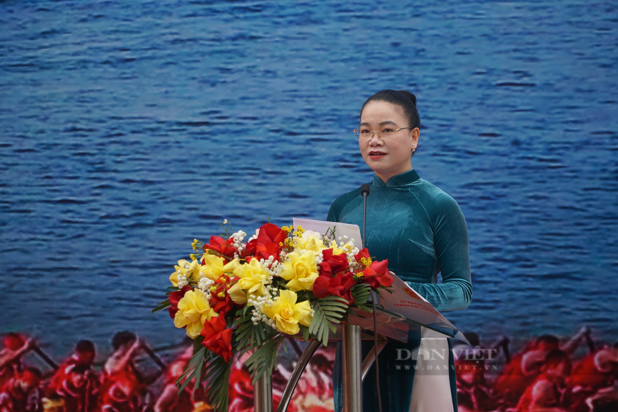 Thợ cơ khí "gác" máy hàn, "vác" mái chèo, tranh tài đua thuyền ngày Tết trên sông Lô- Ảnh 6.