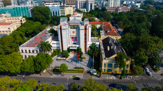 Hà Nội yêu cầu cán bộ trọng liêm sỉ, biết xấu hổ khi bản thân và người thân tham nhũng, tiêu cực - Ảnh 1.