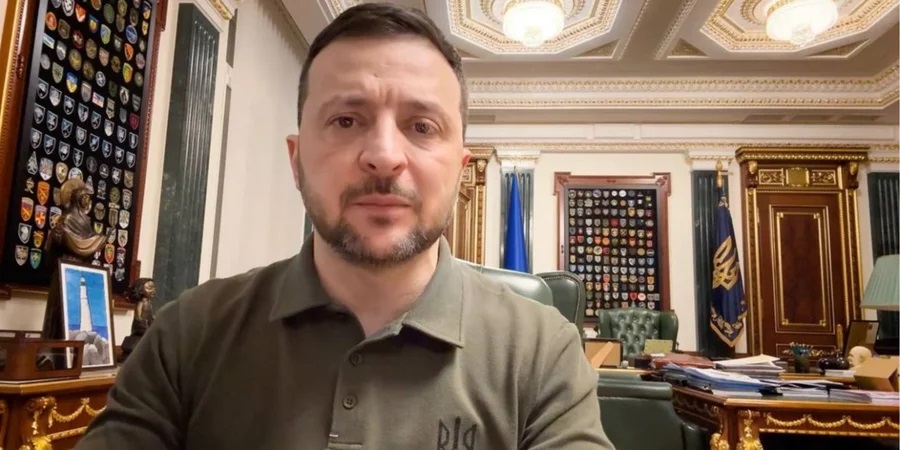 Tổng thống Ukraine Zelensky kêu gọi hạ giá dầu, tăng cường trừng phạt Nga - Ảnh 1.