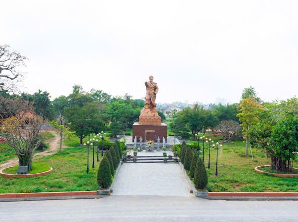 Về Từ Lương Xâm (Hải Phòng)- căn cứ bản doanh của Đức Vương Ngô Quyền xem báu vật nghìn năm tuổi- Ảnh 2.