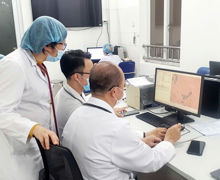 Bỗng dưng đau đầu, buồn nôn, lơ mơ vì nhiễm vi khuẩn nguy hiểm - Ảnh 2.