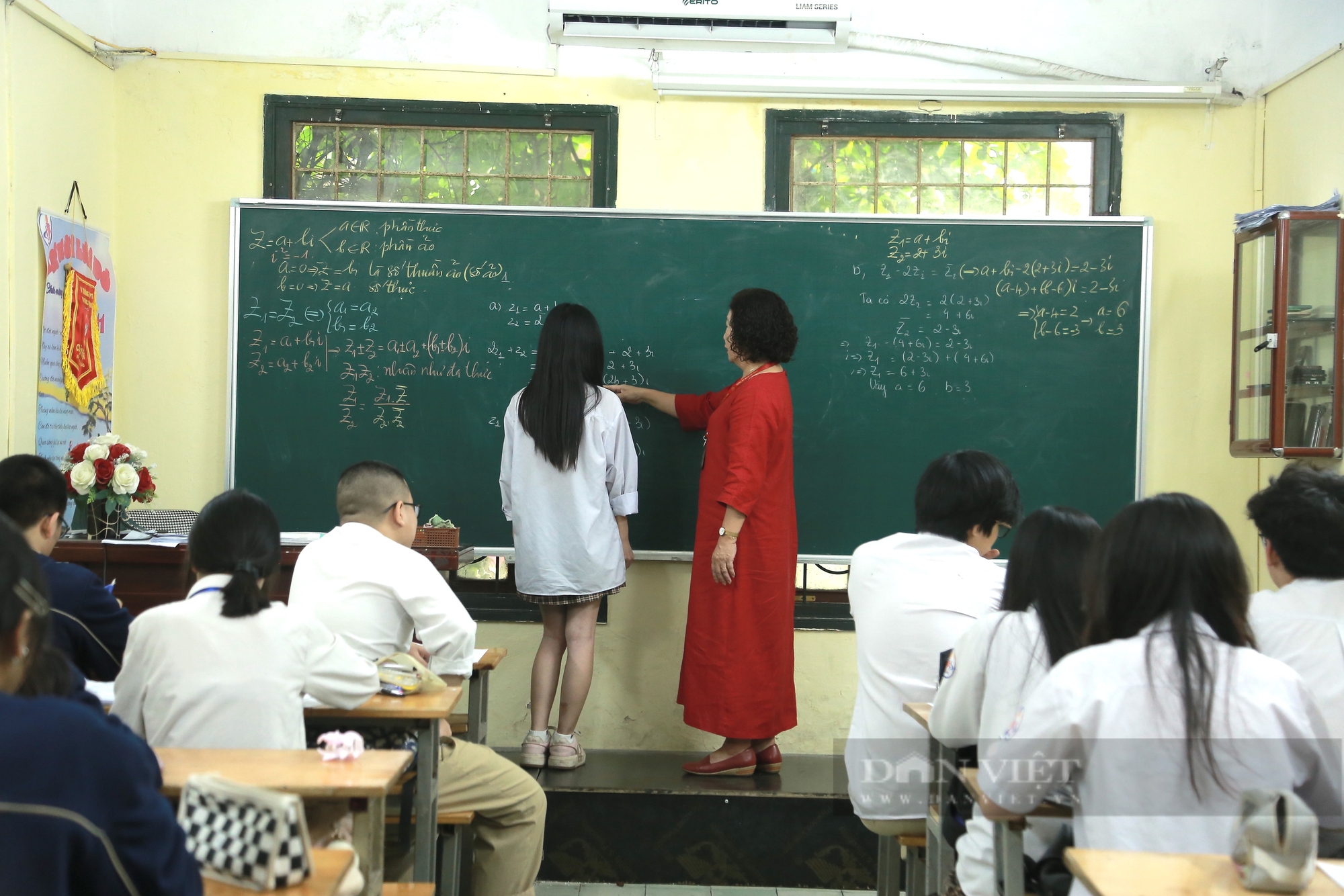Hướng dẫn thủ tục đăng ký kinh doanh dạy thêm: Nhiều giáo viên còn lúng túng - Ảnh 1.