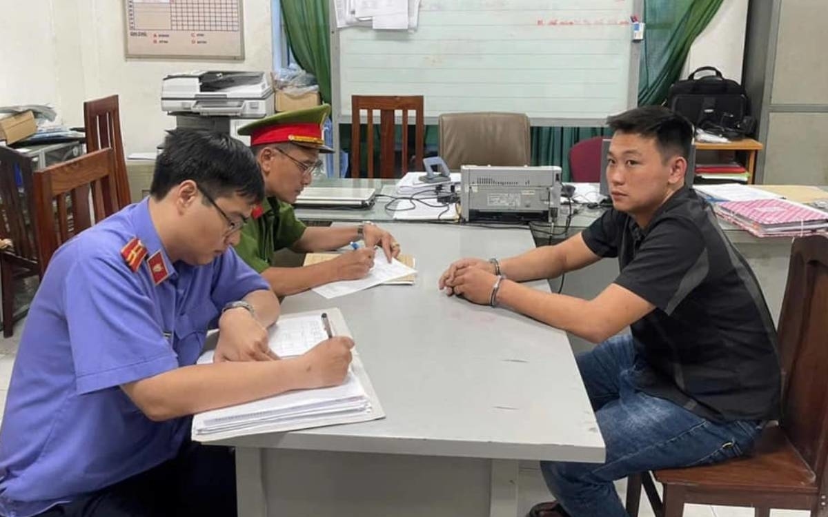 Truy tố tài xế ô tô hành hung người đàn ông trước cổng Bệnh viện Từ Dũ- Ảnh 1.