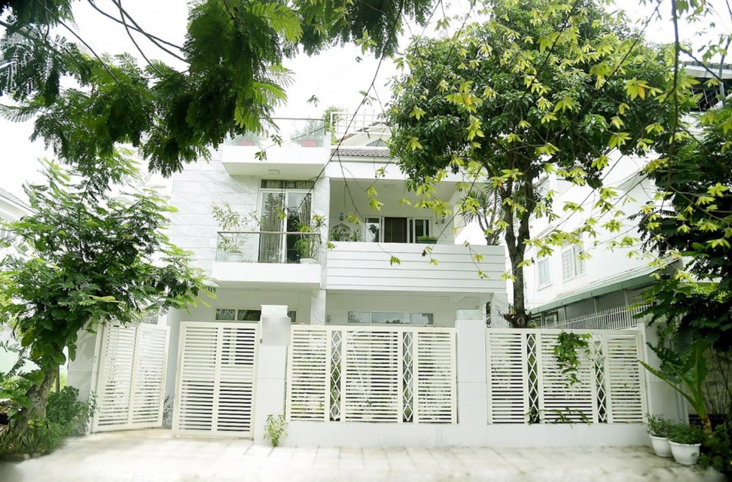 Những Nghệ sĩ Ưu tú sở hữu biệt thự triệu đô, cuộc sống giàu sang, viên mãn - Ảnh 3.