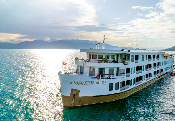 Du thuyền “made in Vietnam” được đầu tư 4 triệu USD sắp xuất hiện trên sông Mekong - Ảnh 1.