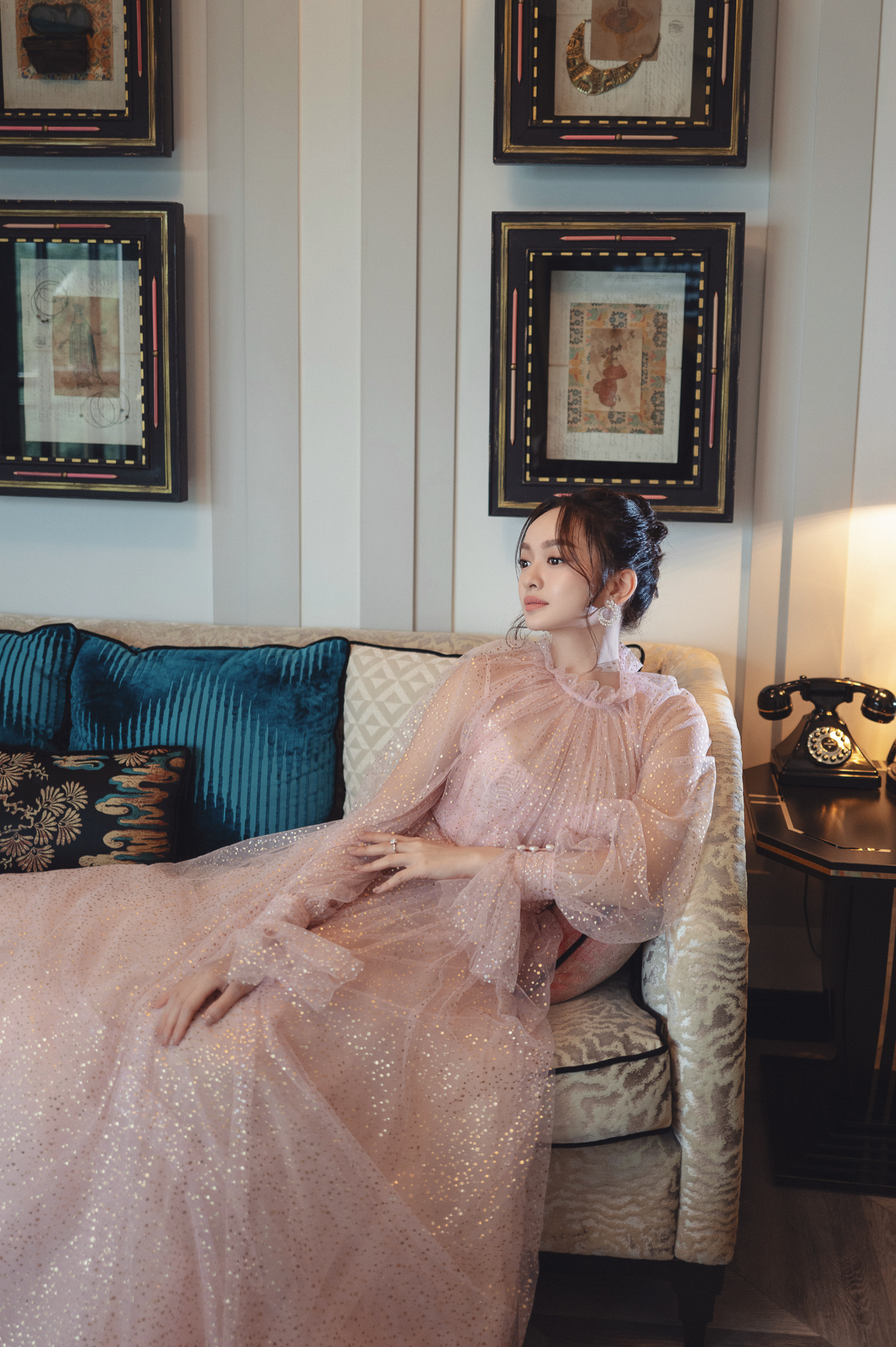 Kaity Nguyễn: "Tôi chọn kịch bản theo cảm tính, đọc 15 trang là hiểu có nên đầu tư không"- Ảnh 4.