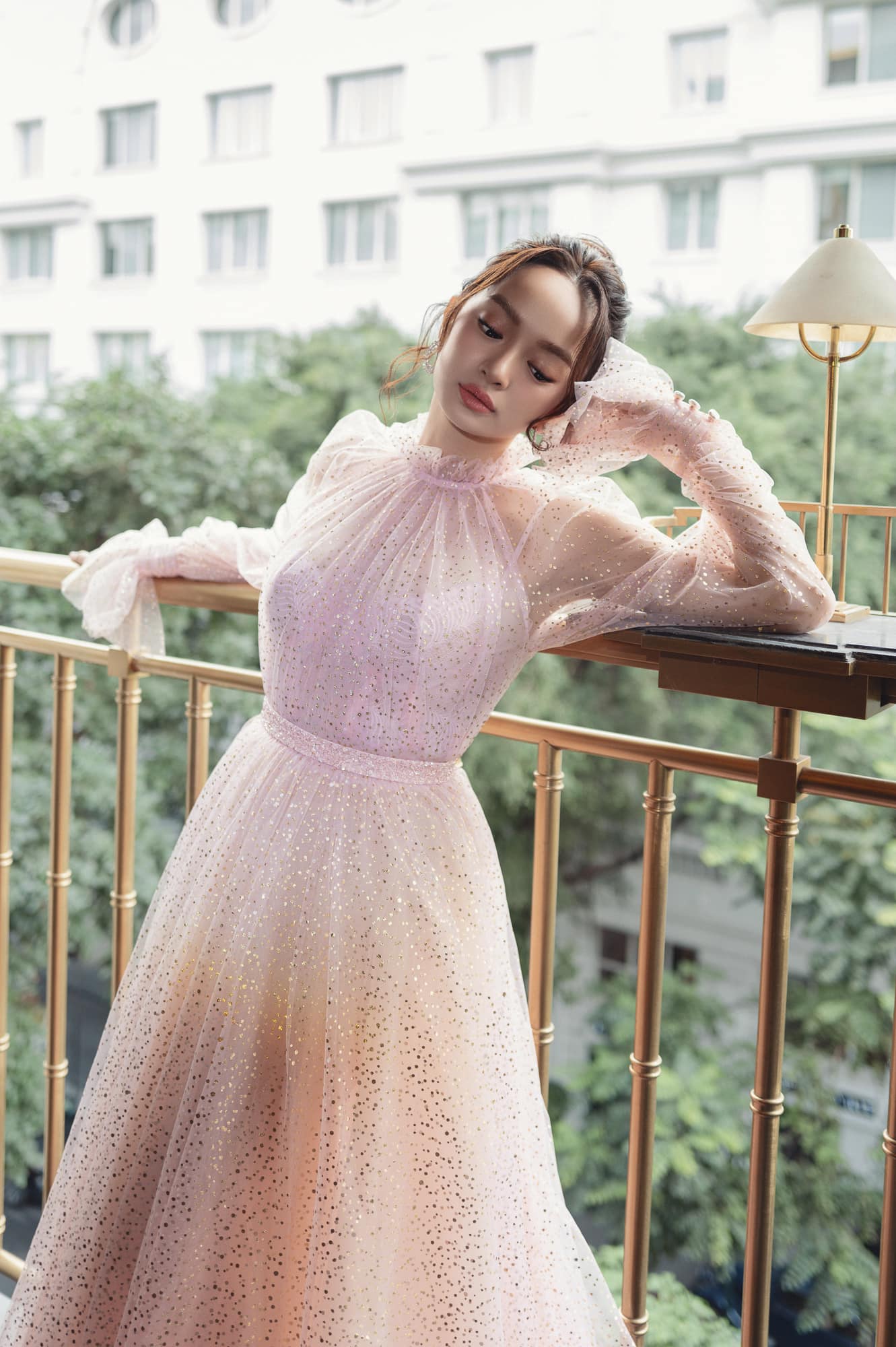 Kaity Nguyễn: "Tôi chọn kịch bản theo cảm tính, đọc 15 trang là hiểu có nên đầu tư không"- Ảnh 1.