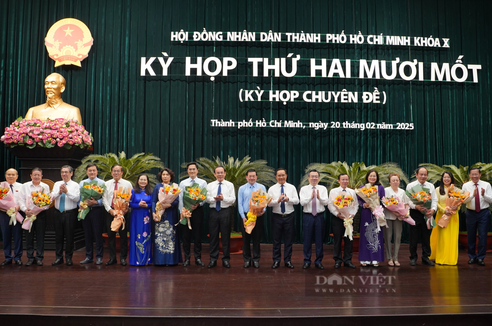 TP.HCM giảm còn 15 cơ quan chuyên môn sau sắp xếp, tinh gọn bộ máy - Ảnh 2.