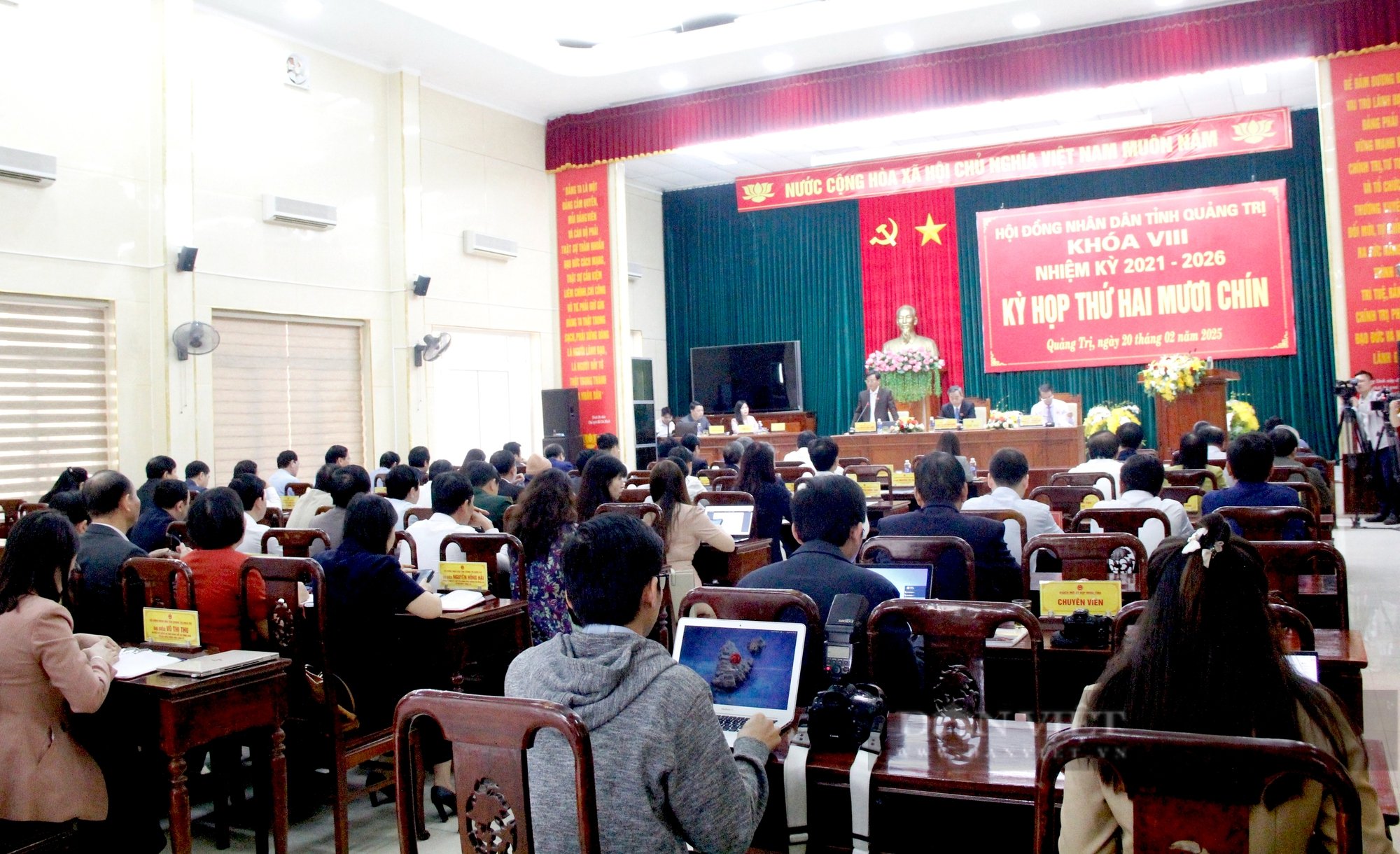 Chính thức hợp nhất 10 sở, ban của tỉnh Quảng Trị thành 5 sở- Ảnh 2.