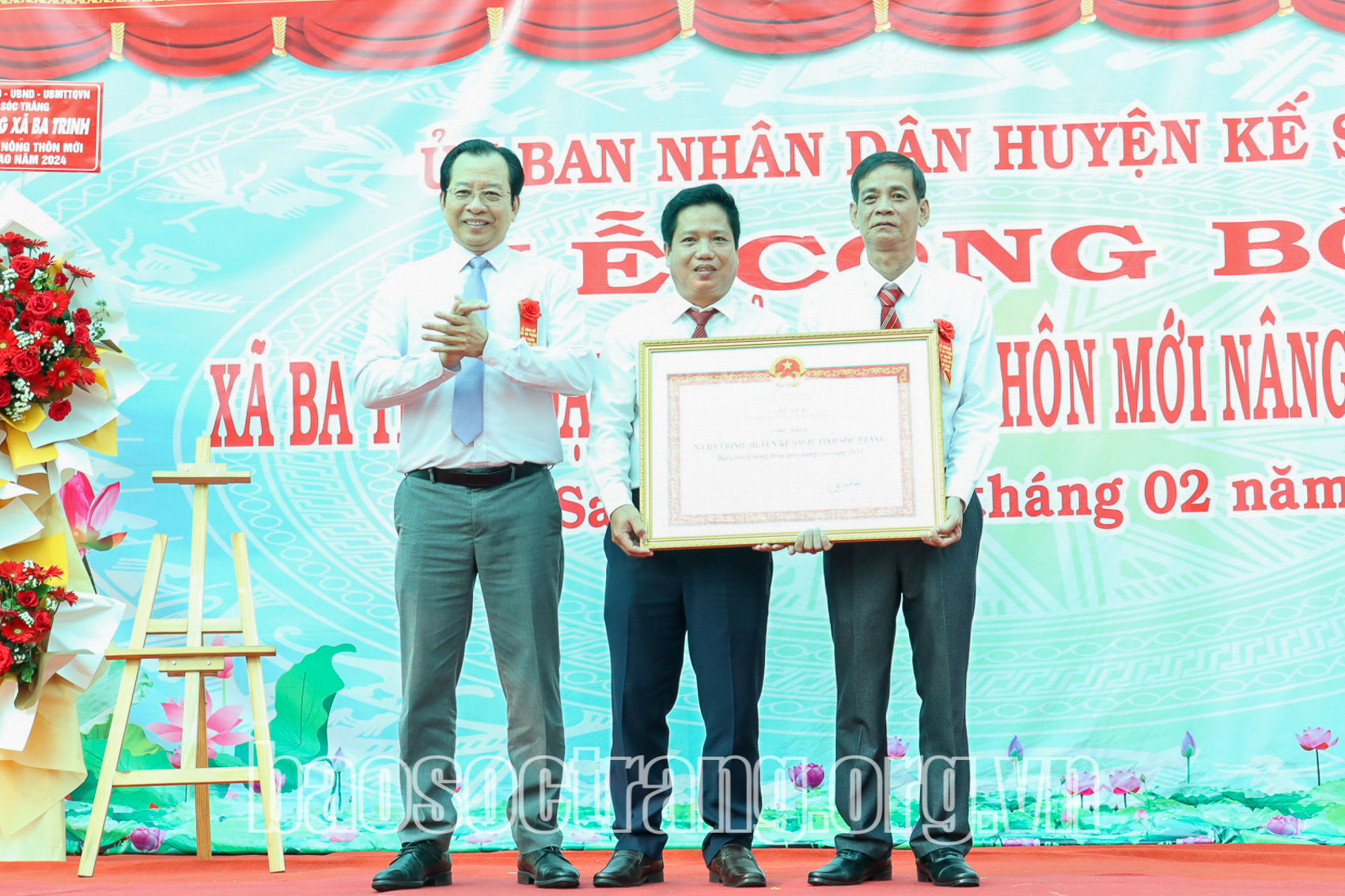 Xã Ba Trinh đạt chuẩn xã nông thôn mới nâng cao - Ảnh 1.