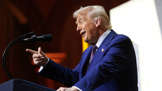 Ông Trump gây sốc khi nói Canada có thể trở thành bang thứ 51 của Mỹ nhưng được giữ lại quốc ca - Ảnh 1.