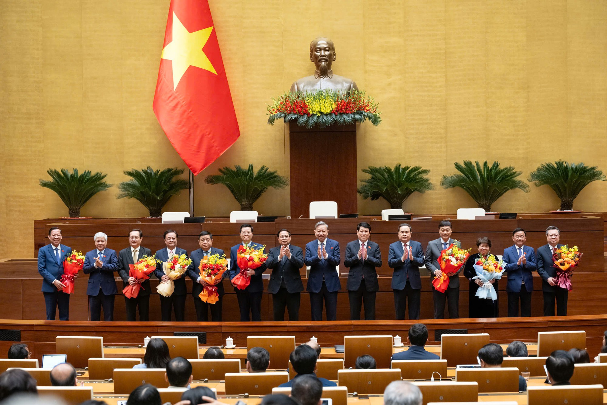 19 Ủy viên Trung ương Đảng đảm nhiệm trọng trách mới tuần qua - Ảnh 2.