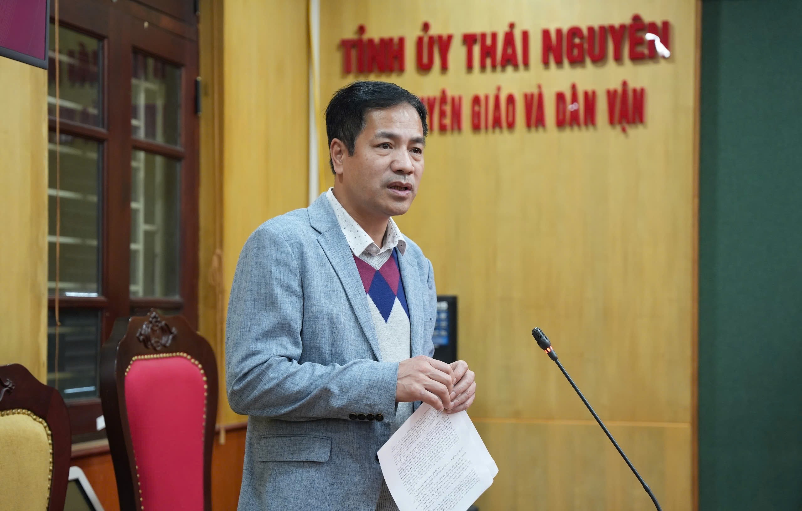 Thái Nguyên thông tin kế hoạch tổ chức cuộc thi chính luận về bảo vệ nền tảng tư tưởng của Đảng - Ảnh 2.