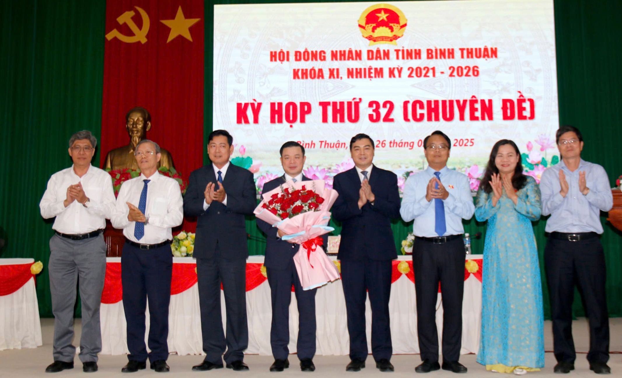 Ông Đỗ Hữu Huy được bầu giữ chức Chủ tịch UBND tỉnh Bình Thuận nhiệm- Ảnh 4.
