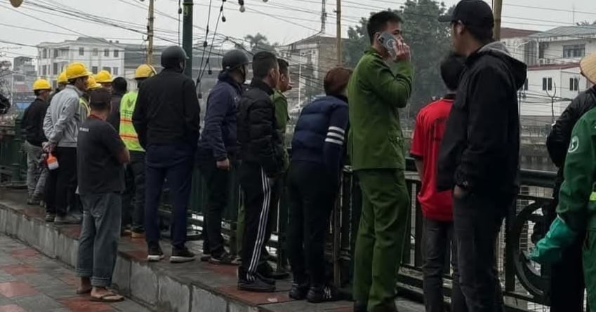 Kinh hoàng phát hiện thi thể nam giới ở gần cầu Lạc Long, Hải Phòng- Ảnh 2.