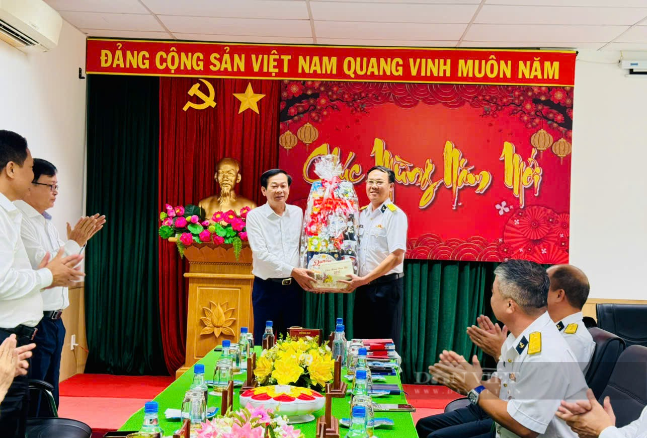 Bí thư Thành ủy Cần Thơ Đỗ Thanh Bình xông đất doanh nghiệp đầu năm mới- Ảnh 4.