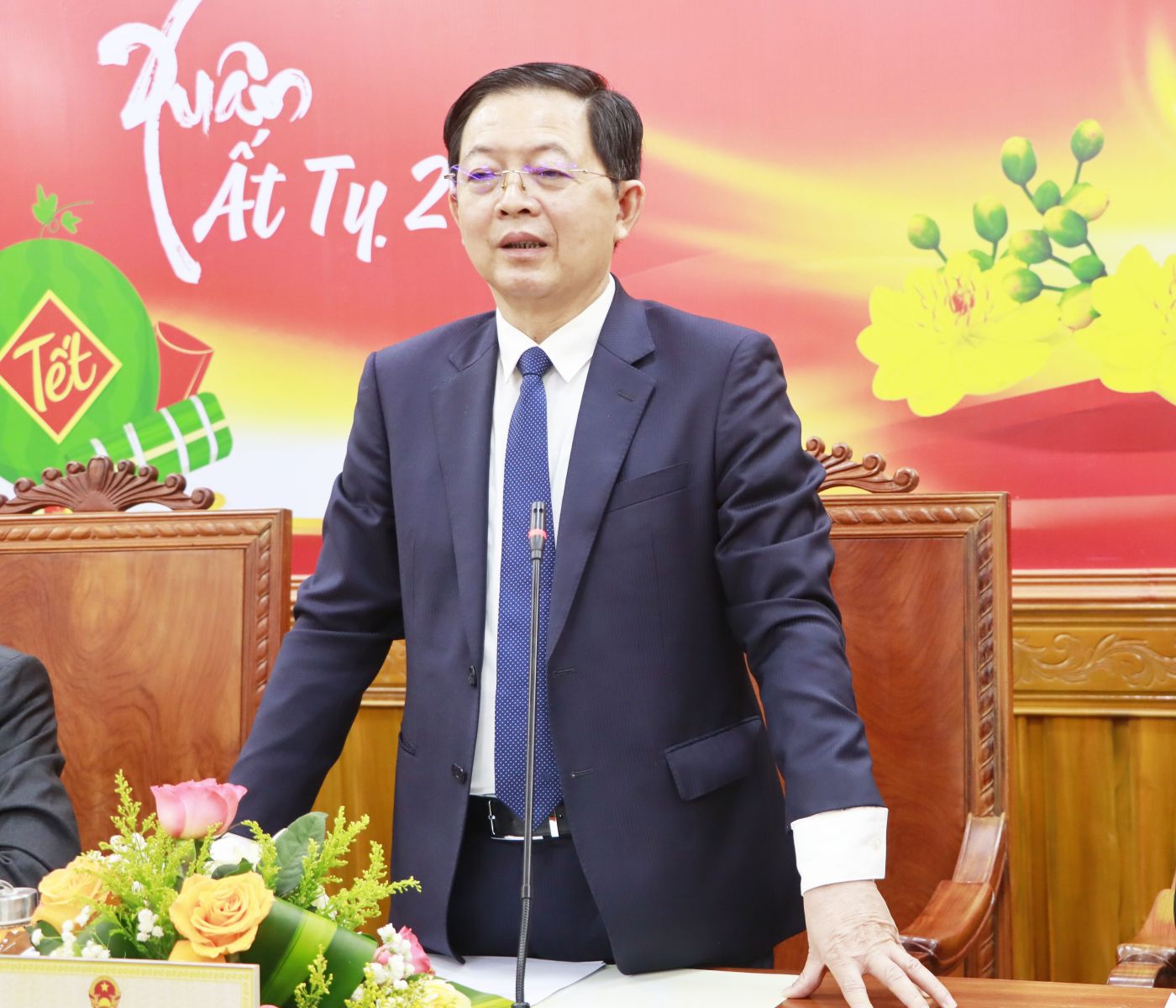 Chủ tịch Bình Định:'Trung ương kim giờ, tỉnh kim giây, kim giờ chạy nhanh, kim giây phải thần tốc'- Ảnh 2.
