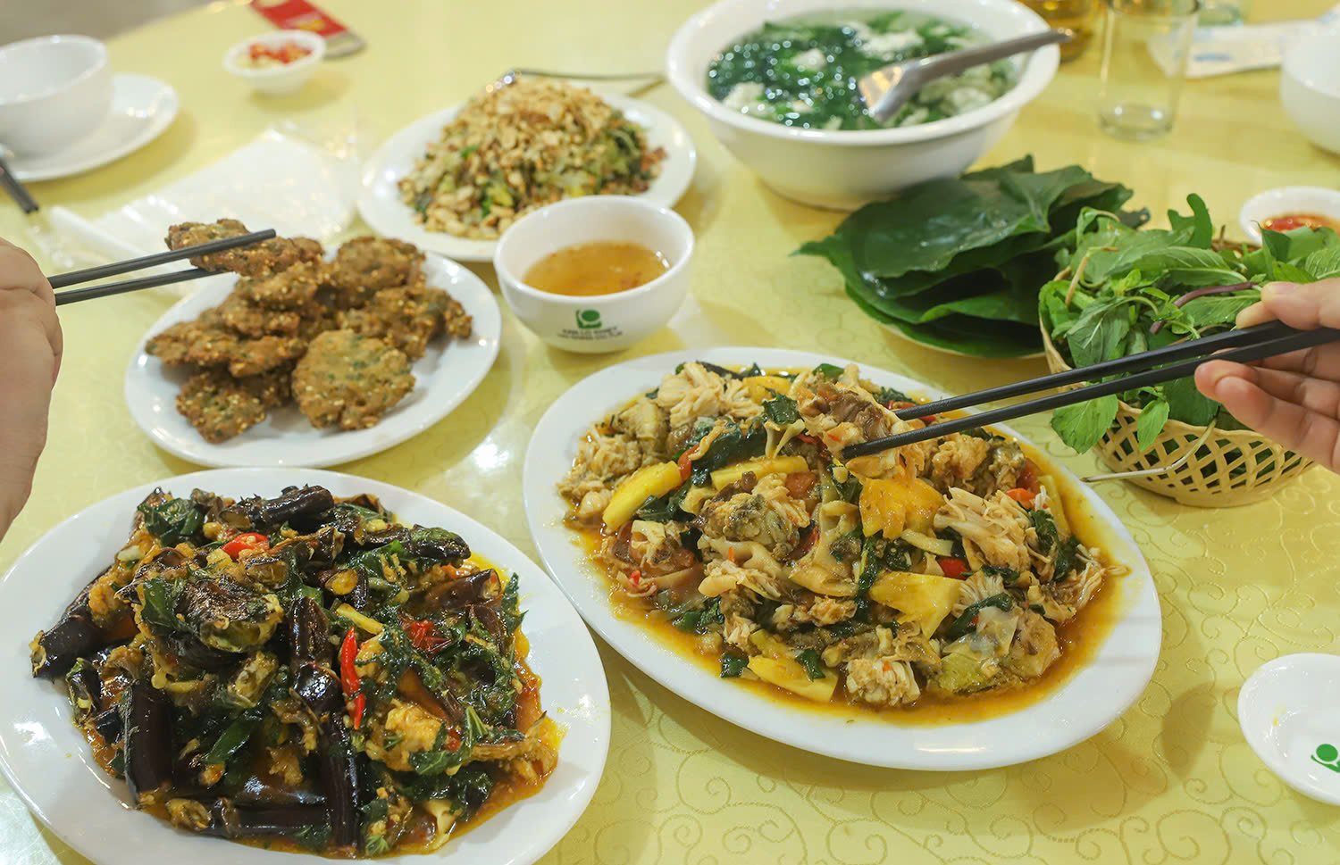 Độc lạ món ăn từ loài như “cua lai nhện” ở nơi địa đầu Đông Bắc  - Ảnh 3.