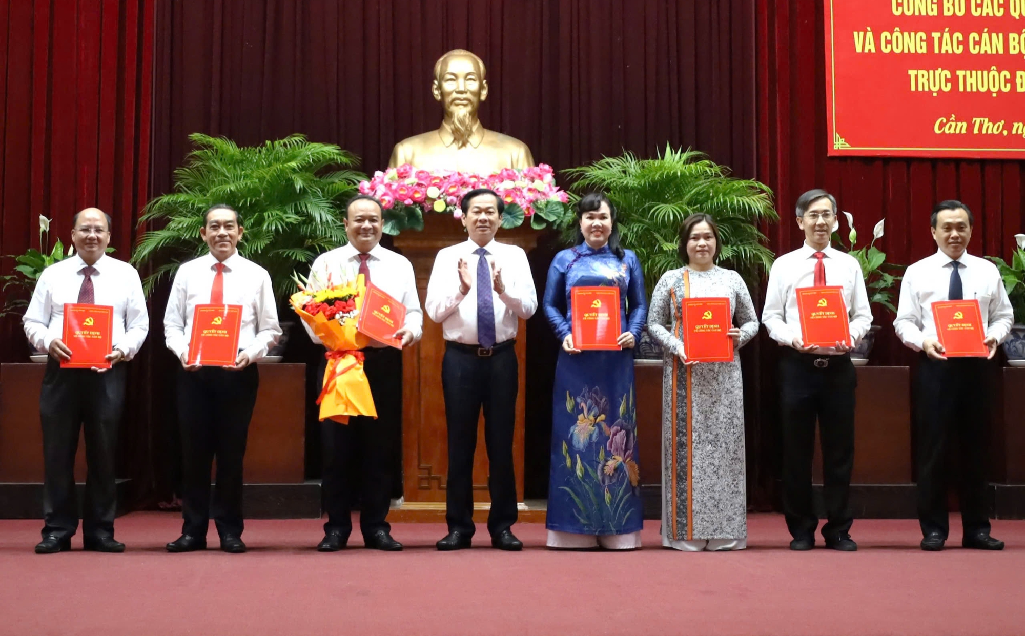 Thành lập Ban Tuyên giáo và Dân vận Thành ủy Cần Thơ- Ảnh 1.